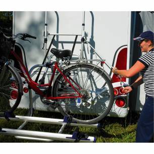 Ebikelifter : l'astucieux porte-vélo de toit qui monte les vélos
