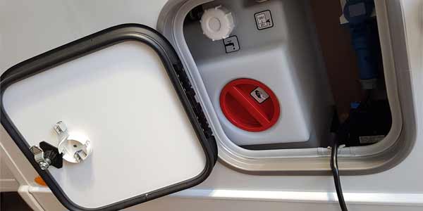 Comment purifier l'eau du réservoir d'eau propre d'un camping-car ? 